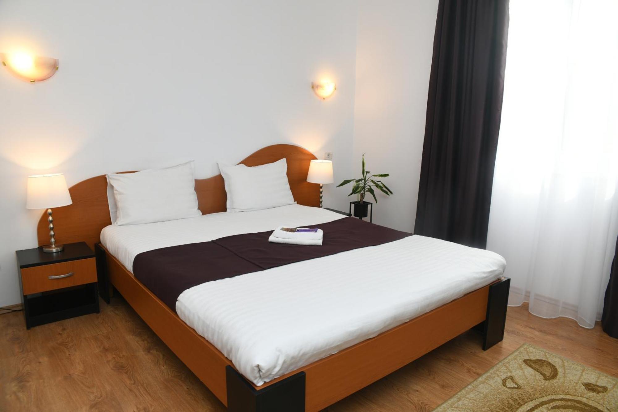Pension Delia Gardens Timisoara Exterior photo